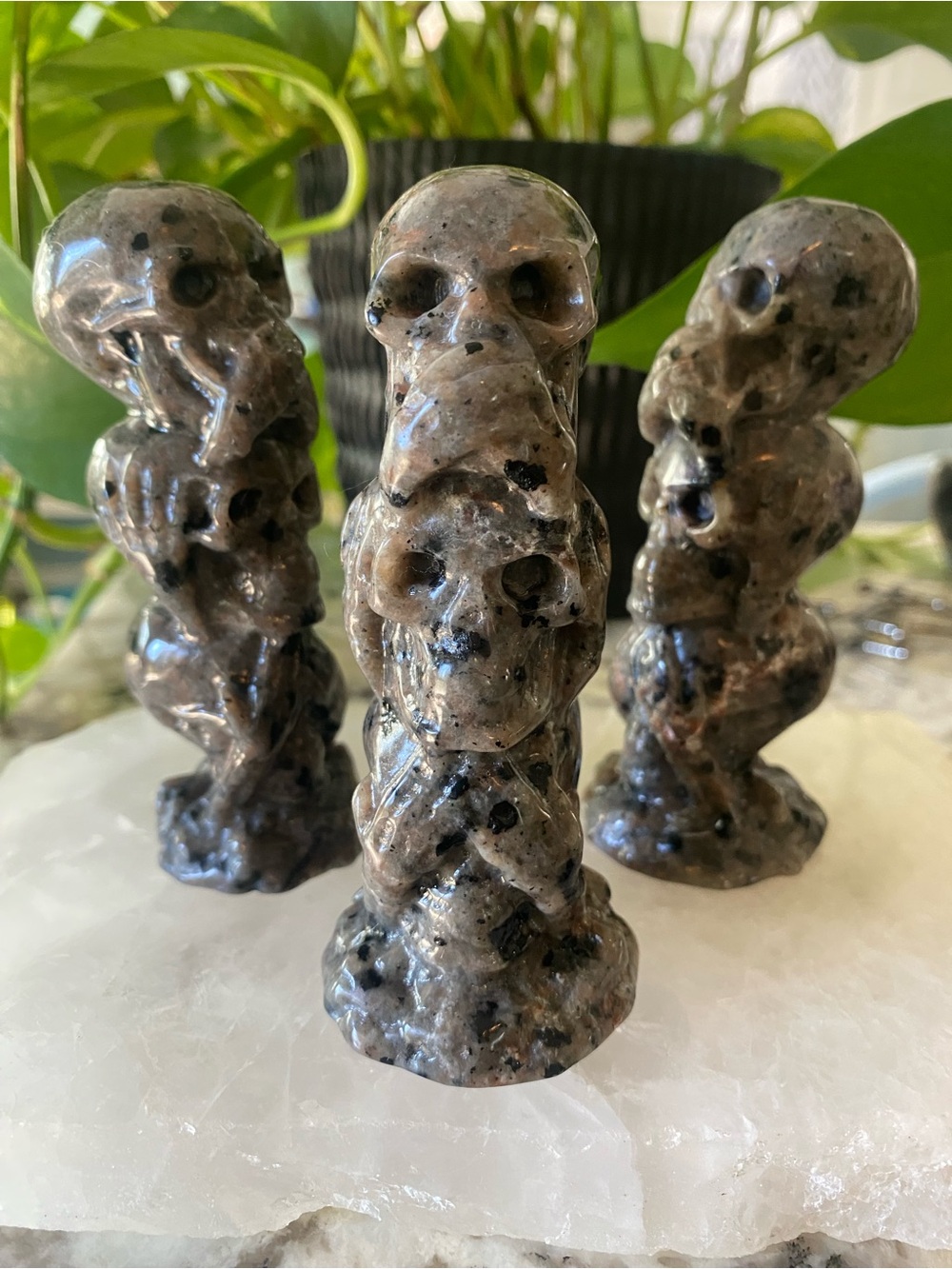 💀💀💀 Yooperlite Three Wise Skulls — 4” 💀💀💀